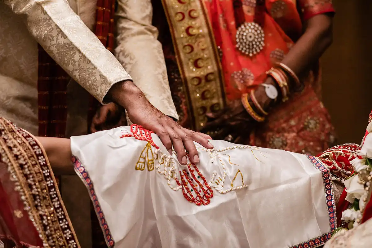 HINDU WEDDING PHOTOGRAPHY AT ROYALTON RIVIERA CANCUN